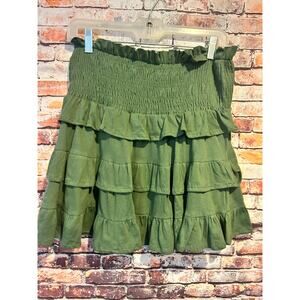 Earthbound green tiered layer tube top shirt strapless stretchy women's medium